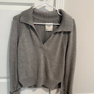 Grey Abercrombie Pullover with Collars Size Small